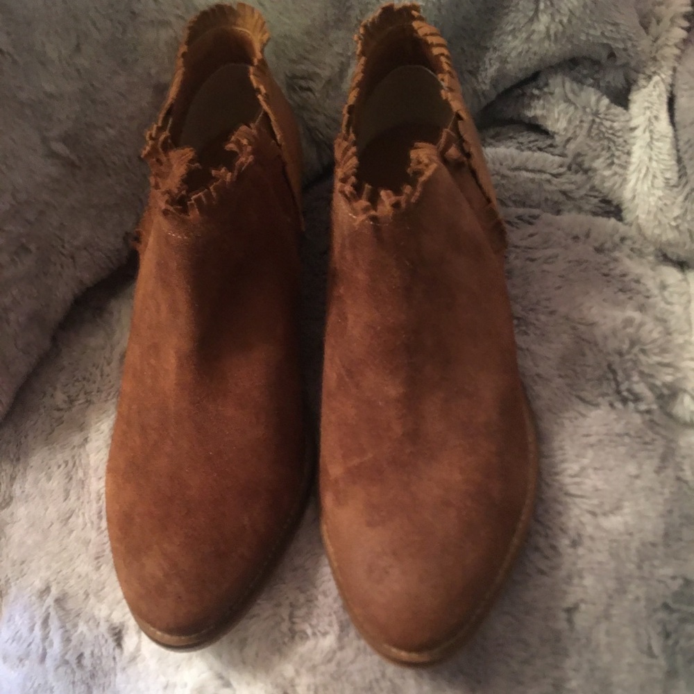 Short booties - Picture 2 of 3